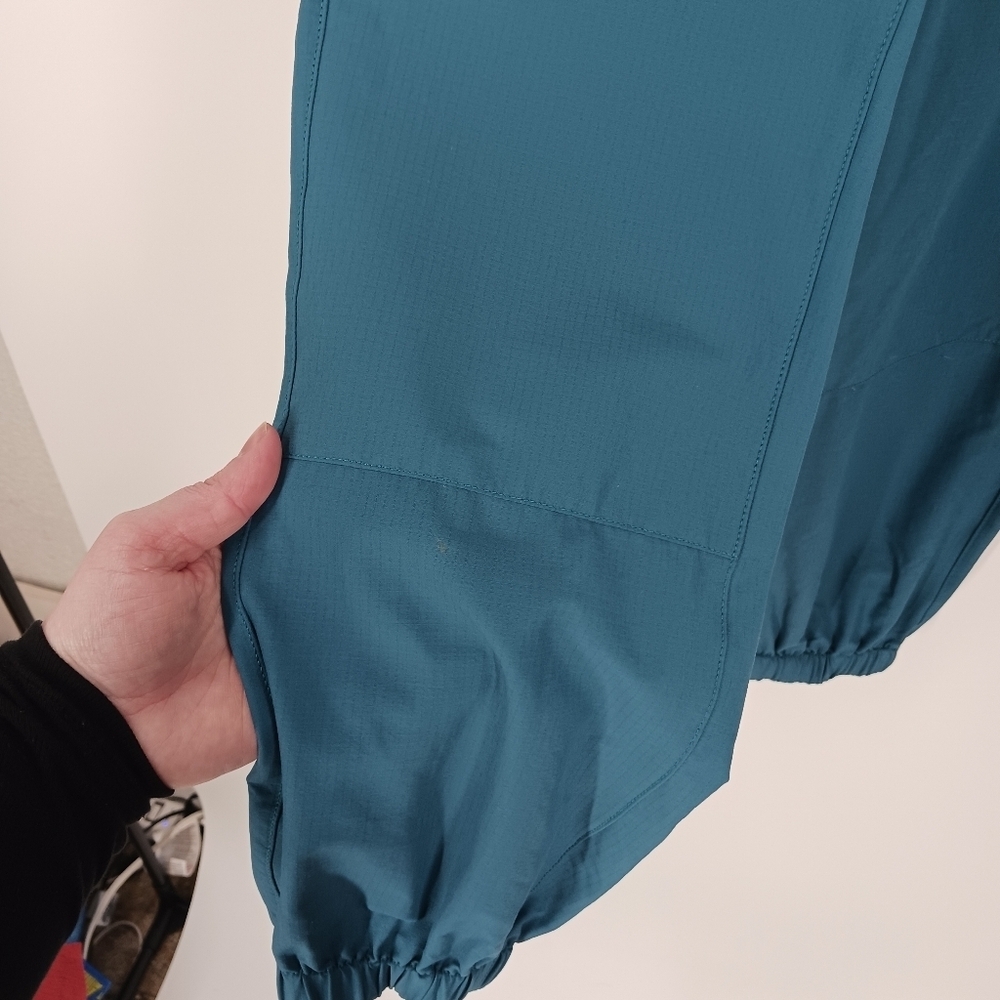 MEC Performance Jogger Pants - Picture 5 of 10